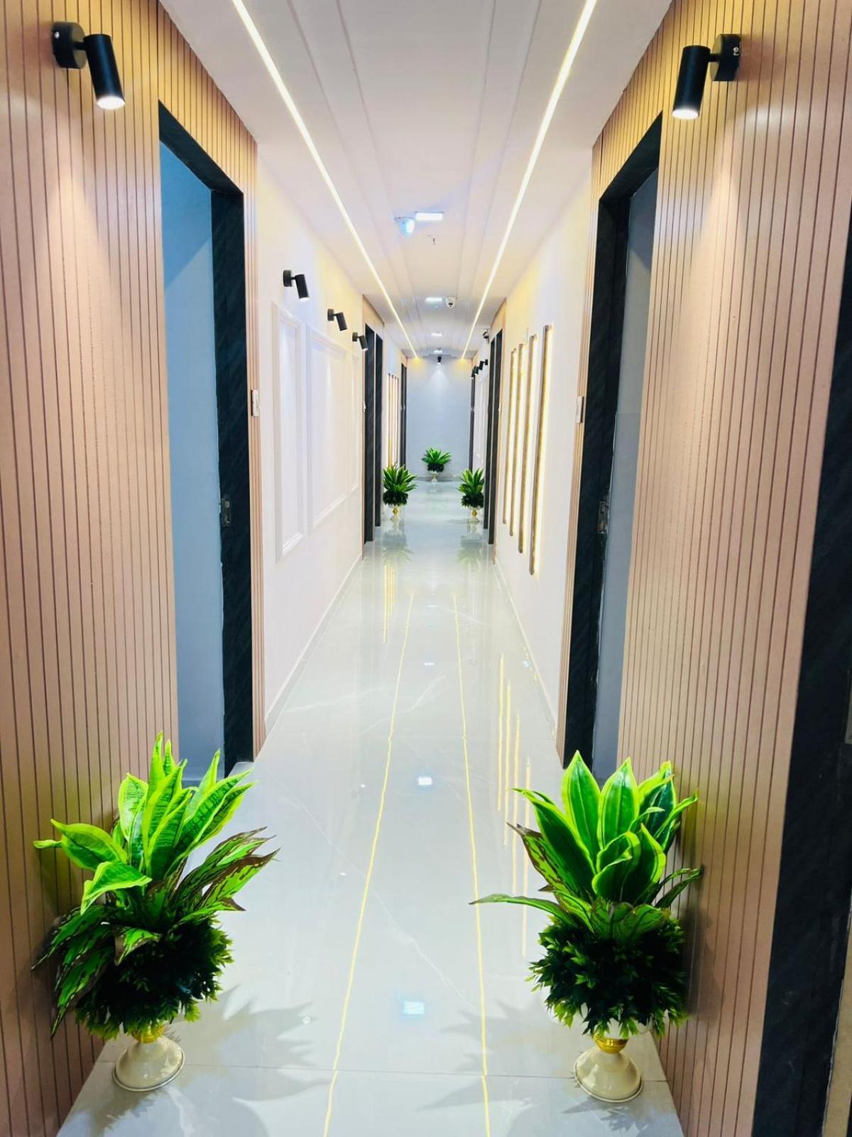 Hotel Star Galaxy Surat Exterior photo